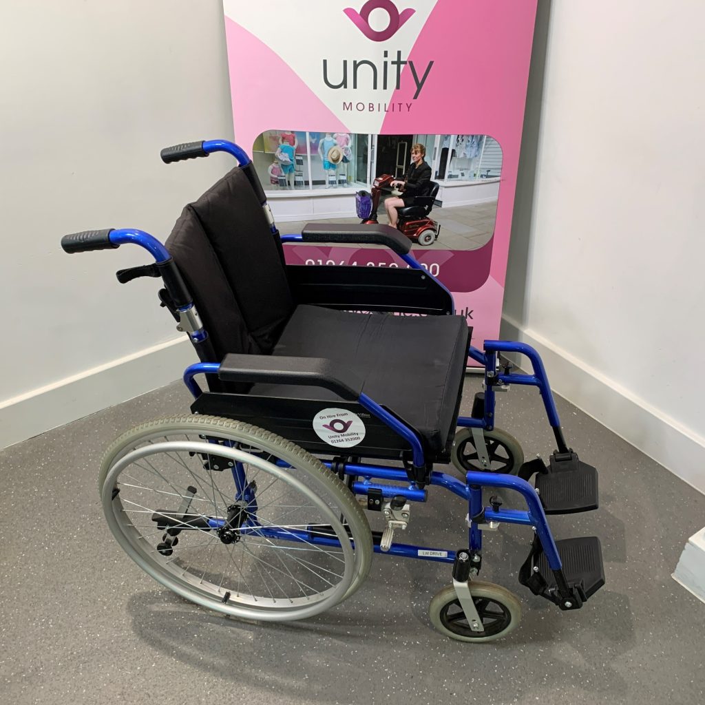 Drive DeVilbiss Lightweight Wheelchair Litec 2G With Drum Brake, Seat Width 38 Cm - View #3