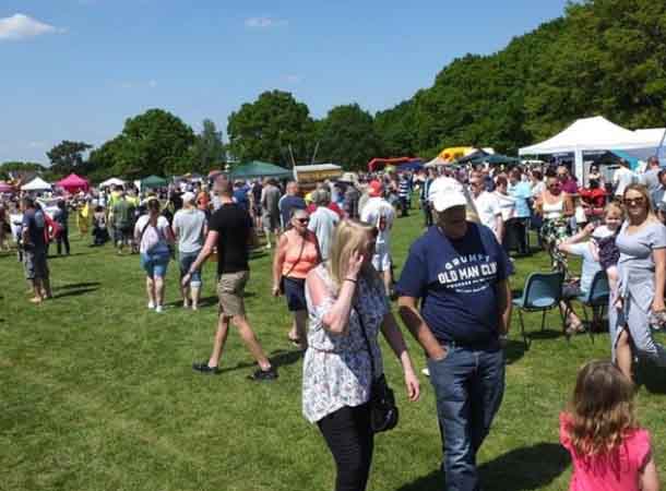 North Baddesley Village Day - Assistant in setting up village fete